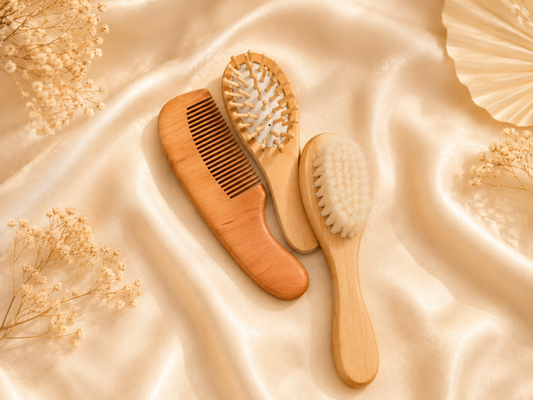Set de brosse et peigne bébé en bois